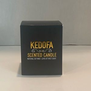 Soy candle lavender, 7oz, amazing scent. New in box.